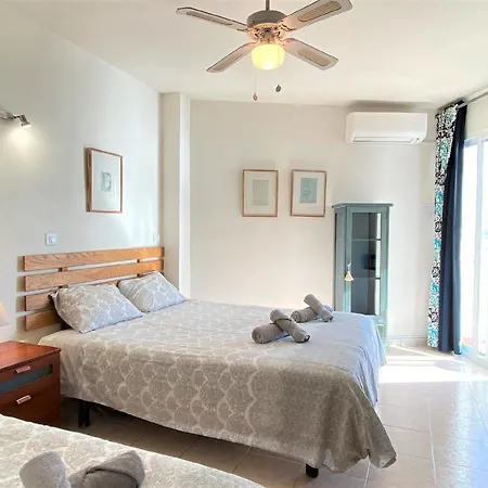 Fuer 3 Personen Ca 65 Qm In Nerja, Andalusien Costa Del Sol
